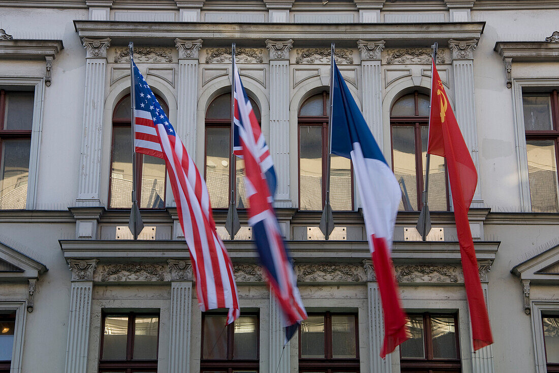 Germany, Berlin, Kreuzberg, Haus am Checkpoint Charlie, flags