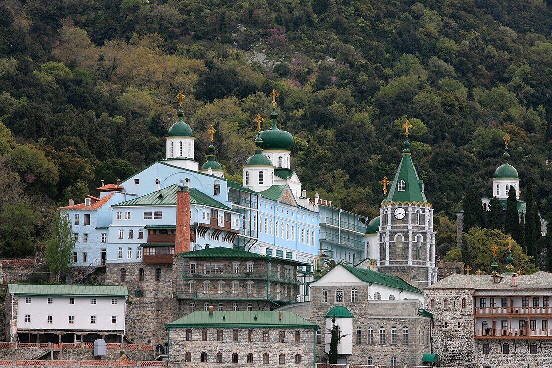 Grèce, Mont Athos, Pandeleimonos monastery on Mount Athos