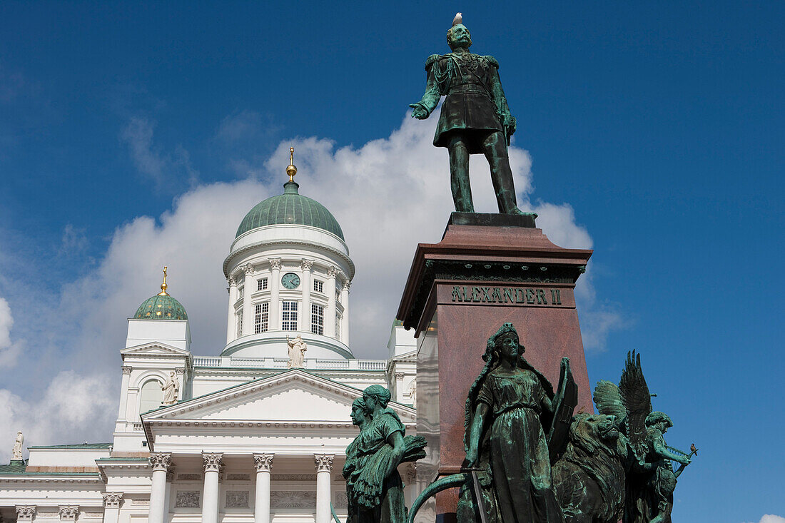 Statue of Alexander II with sea gull on head in front of Helsinki Cathedral, Helsinki, Southern Finland, Finland