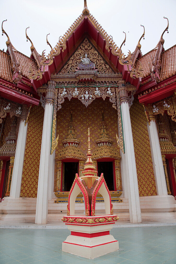 Wat Tham Khao Noi, Khao Noi Cave Tempel, nahe Kanchanaburi, Thailand, Asien
