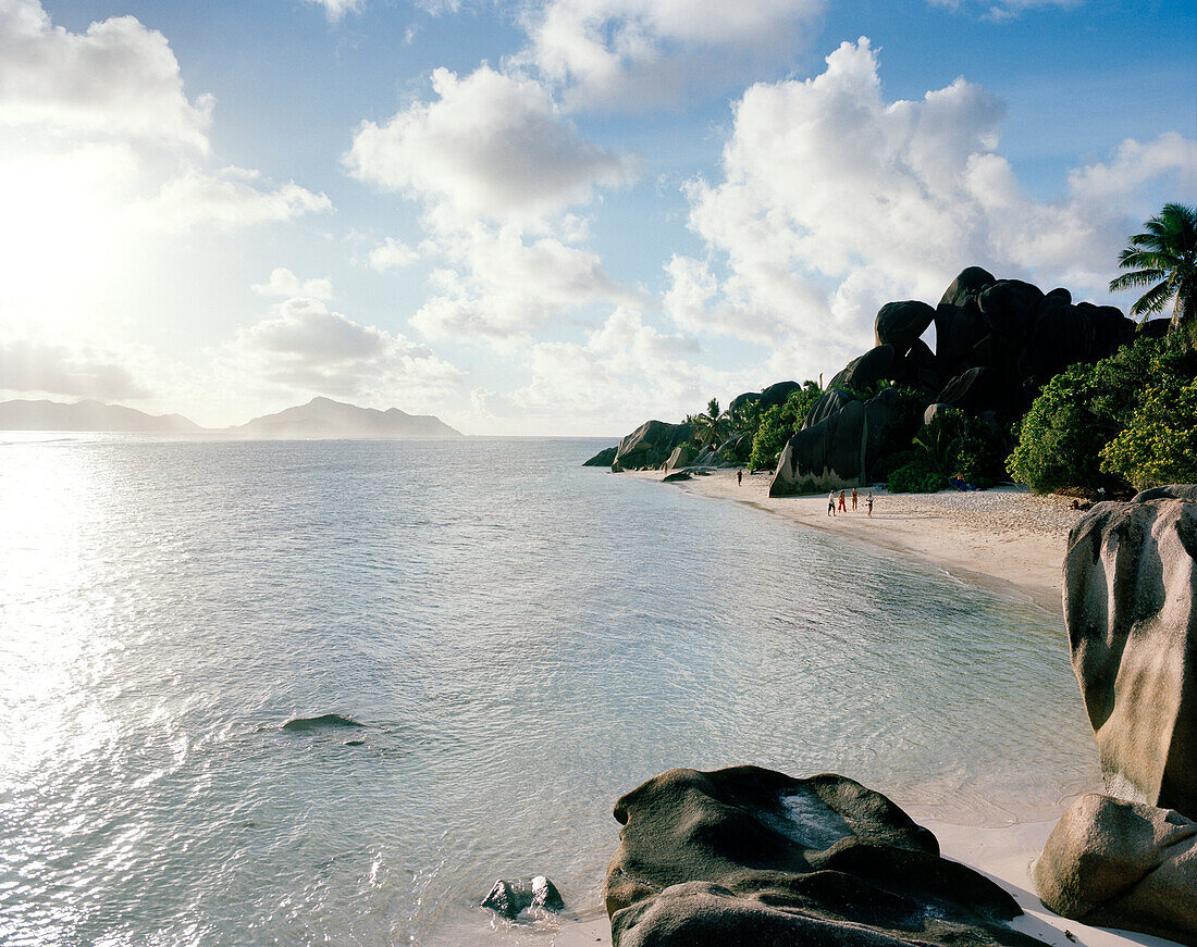 Worlds most famous beach Anse Source d'Argent with its granitic rocks, south western La Digue, La Digue and Inner Islands, Republic of Seychelles, Indian Ocean