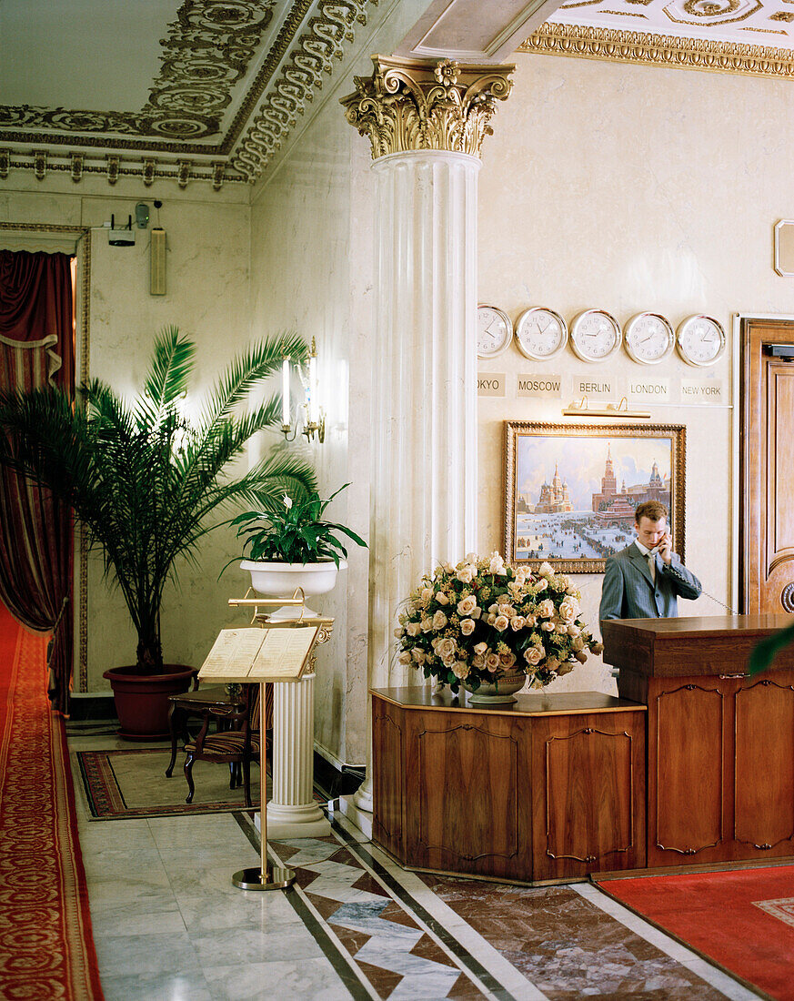 Rezeption des Sovietsky Historical Hotel, Moskau, Russische Föderation, Russland, Europa