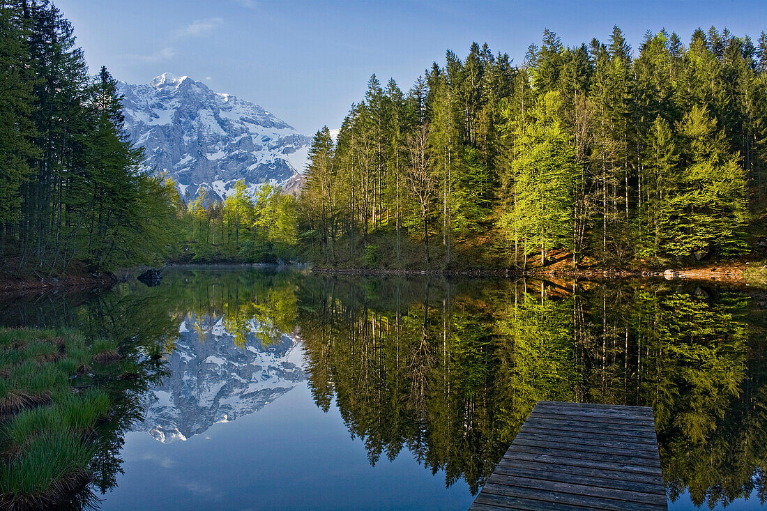 Grosser Ödsee und Totes Gebirge im Sonnenlicht, Grosser Priel, Almtal, Oberösterreich, Österreich, Europa