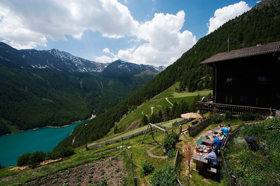 Alpine farmstead Finail im Schnals Valley, Vinschgau, Alto Adige, South Tyrol, Italy