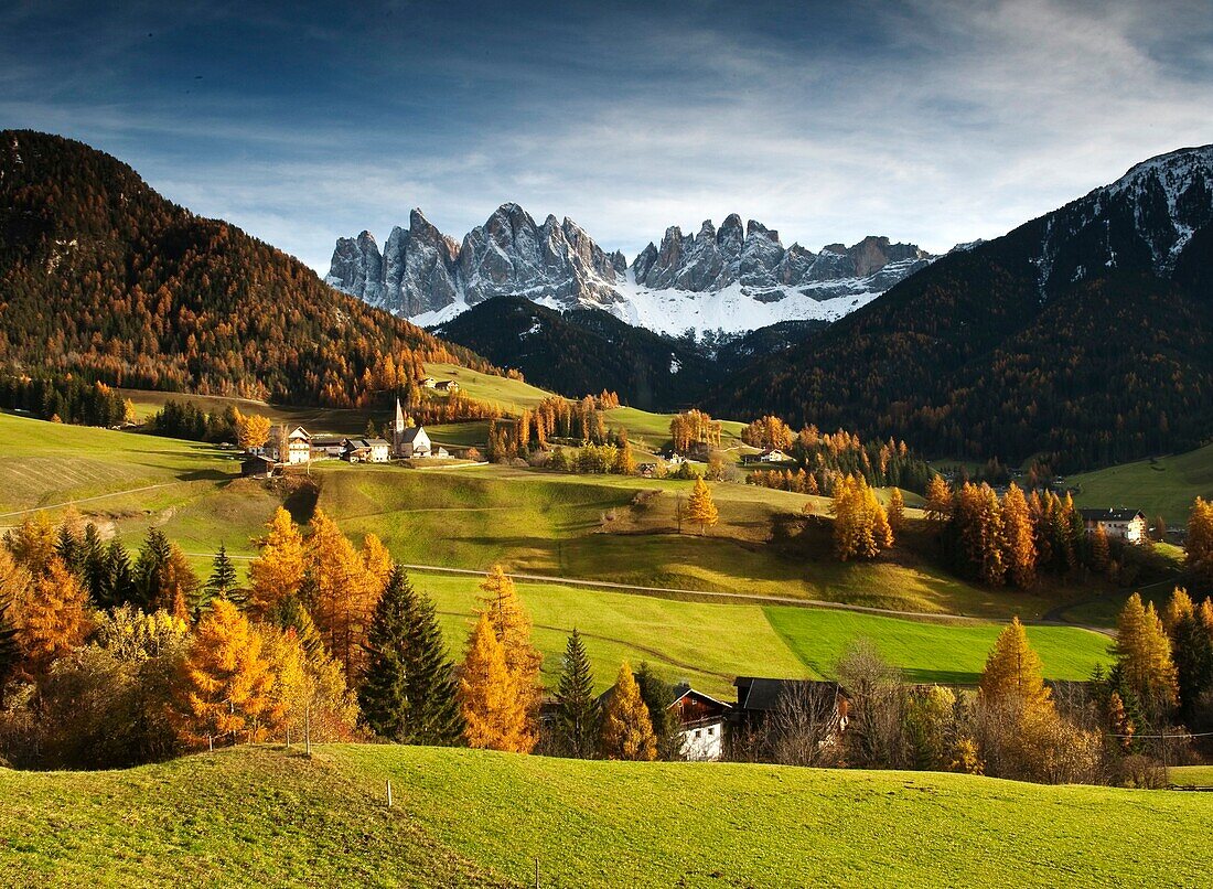 Villnoess and Geissler peaks in autumn, Valle Isarco, Alto Adige, South Tyrol, Italy