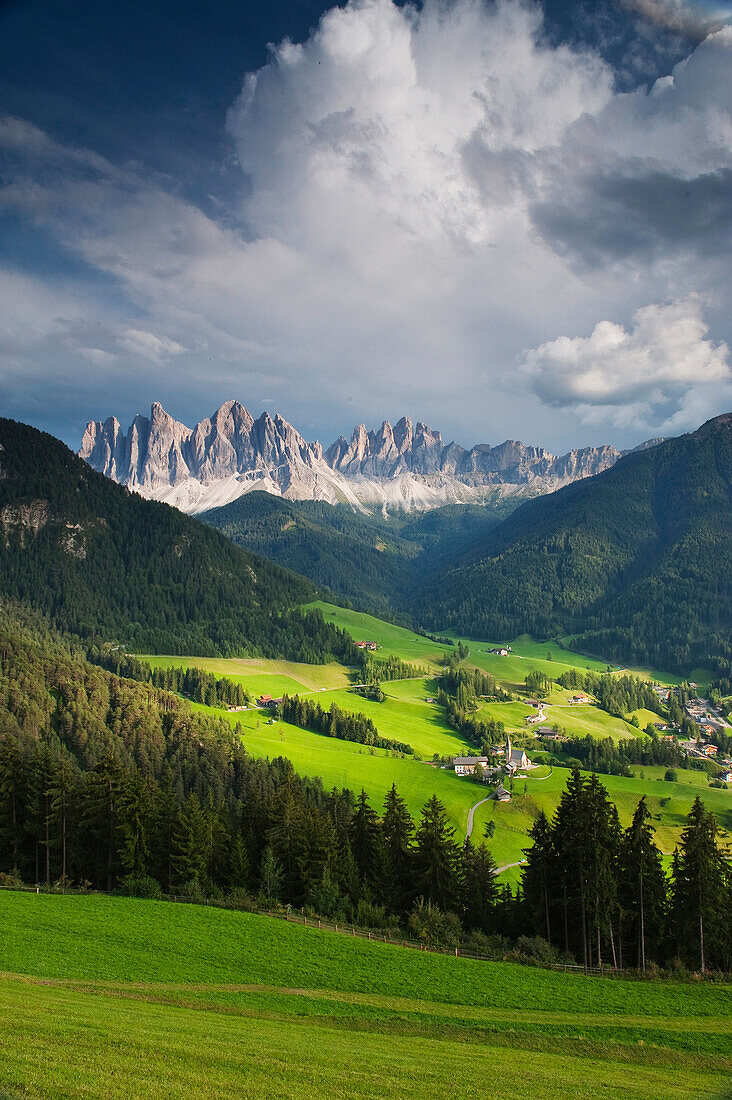 St Magdalena in front of the Geisslerspitzen, Villnoess, Valle Isarco, Alto Adige, South Tyrol, Italy