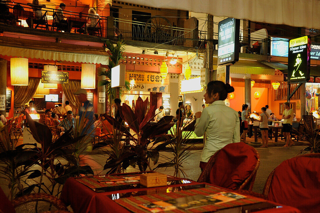Restaurant street in the evening, Siem Reap, near Angkor, Cambodia, Asia