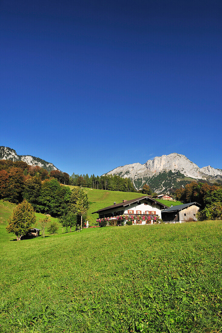 Farmhouse with Untersberg, Berchtesgadener Hochthron, Berchtesgaden Alps, Berchtesgaden, Upper Bavaria, Bavaria, Germany