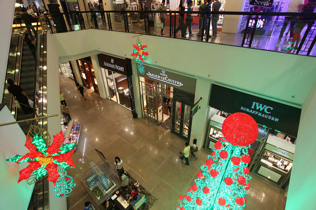 Christmas tree, Greenbelt 5 shopping mall in Makati, Manila, Makati City, Manila, Luzon Island, Philippines