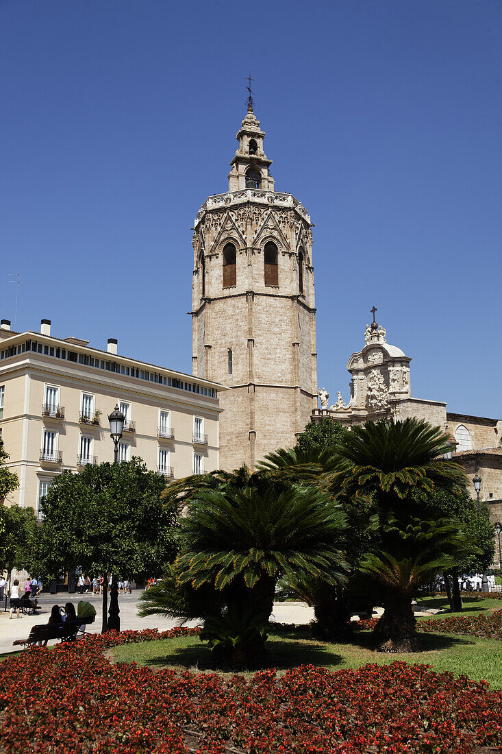 Der Glockenturm El Micalet der Kathedrale, Valencia, Spanien, Europa