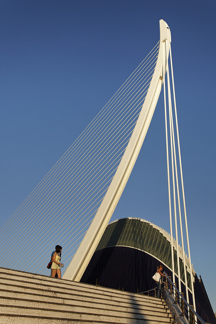Agora, Puente de l'Assut de l'Or, Brücke vor der Wissenschaftsstadt, Valencia, Spanien, Europa