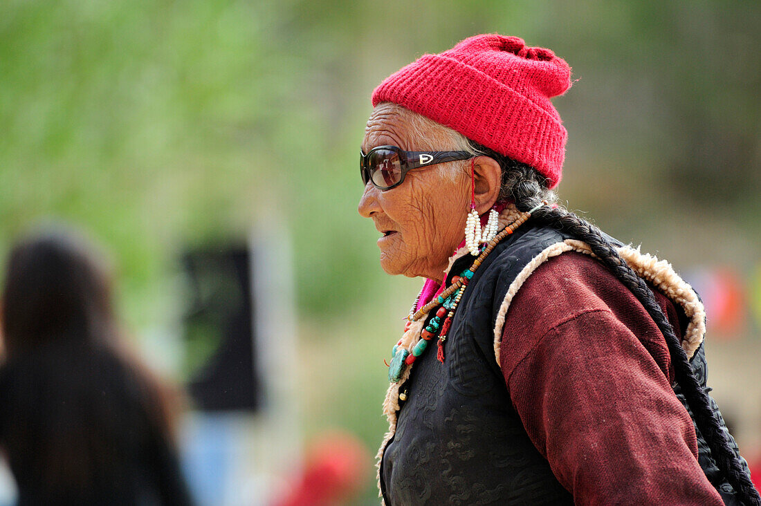 Woman, monastery festival, Phyang, Leh, valley of Indus, Ladakh, Jammu and Kashmir, India