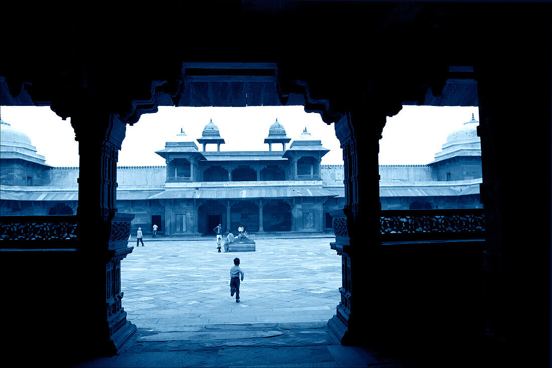 Temple Entrance and Courtyard, Fatehpur Sikri, India