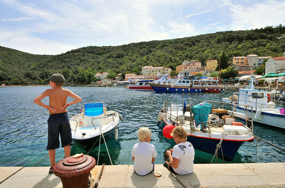 Hafen von Valun, Insel Cres, Kvarner Bucht, Kroatien