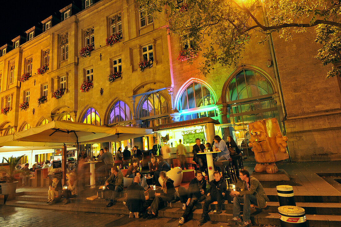 Bar on Fischmarkt square with Bernd das Brot, Erfurt, Thuringia, Germany