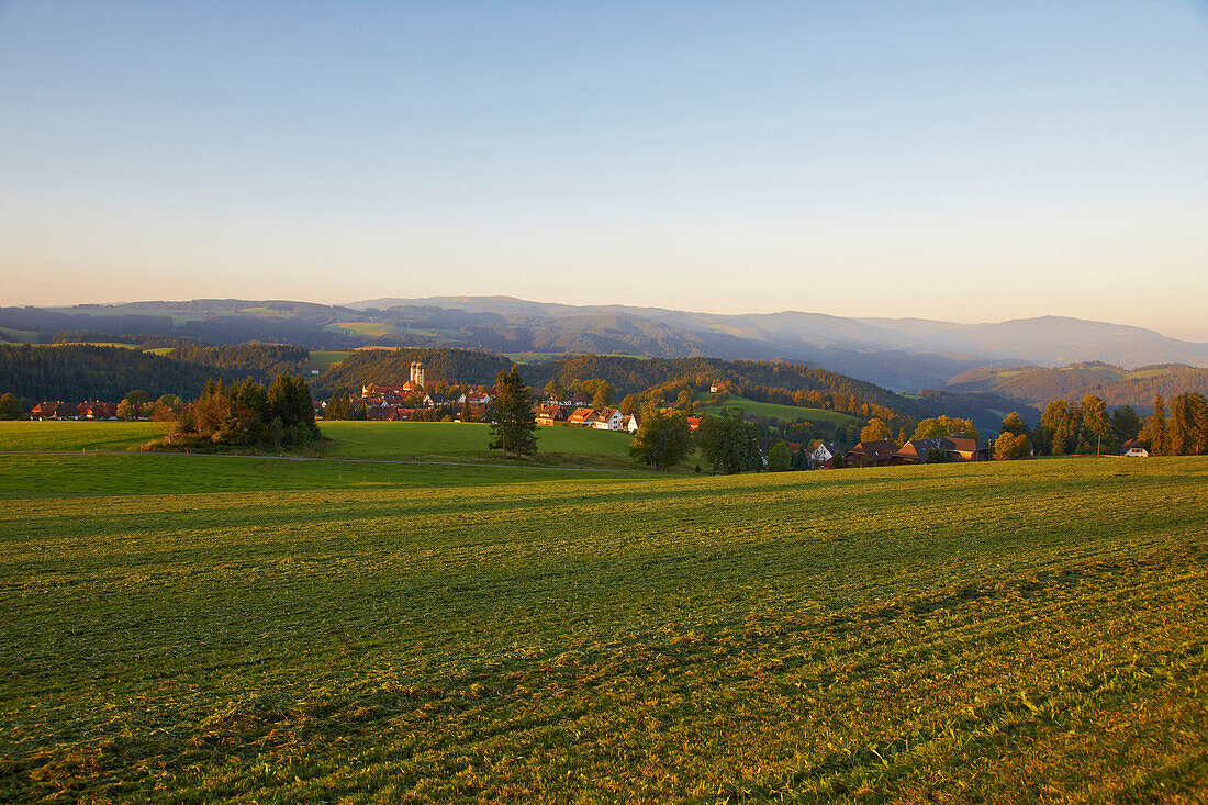 St Maergen with Feldberg in Autumn, Southern Part of Black Forest, Black Forest, Baden-Wuerttemberg, Germany, Europe