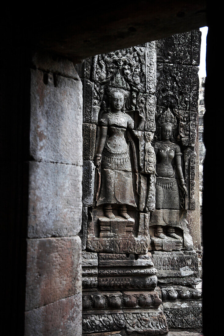 Carving of Apsara dancers, Bayon temple, Cambodia