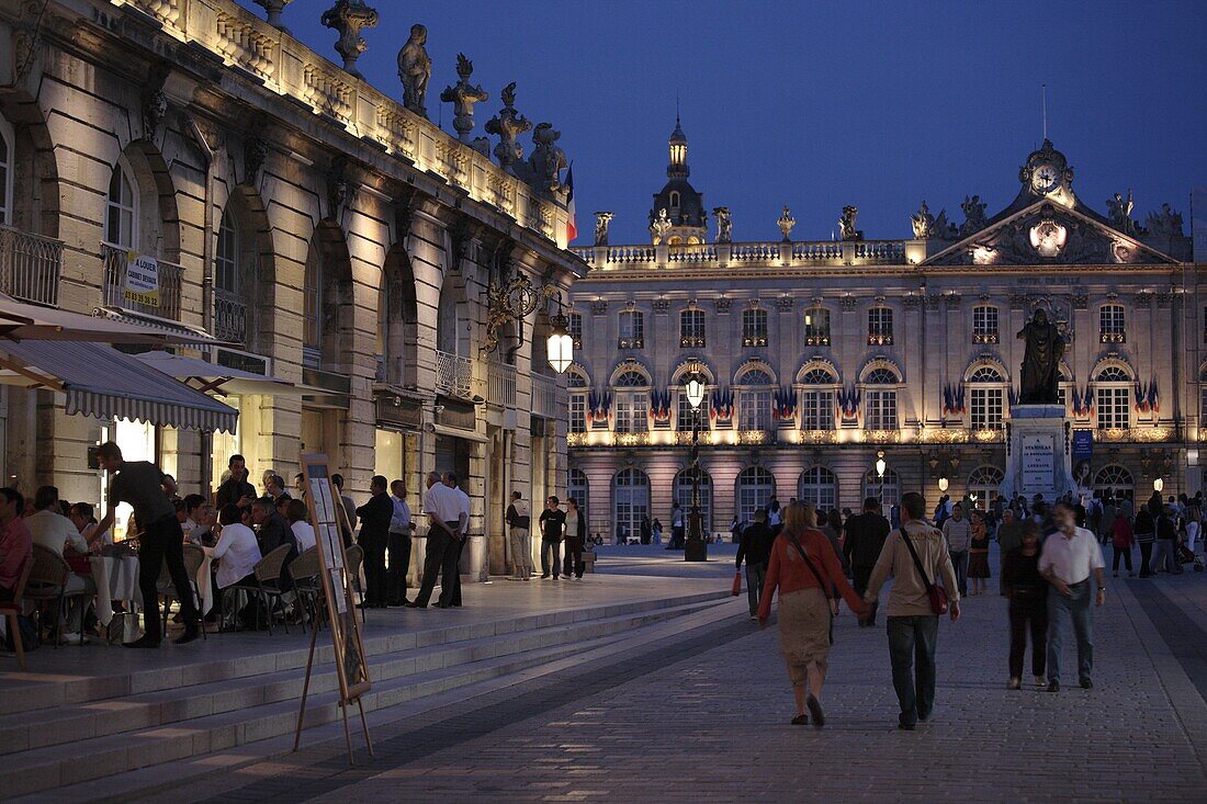 France, Lorraine, Nancy, Place Stanislas, City Hall, Stanislas statue