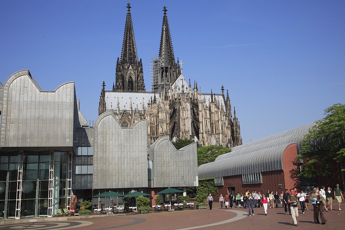 Germany, Rhineland-Westphalia, Köln, Cologne, Roman-Germanic Museum, Cathedral