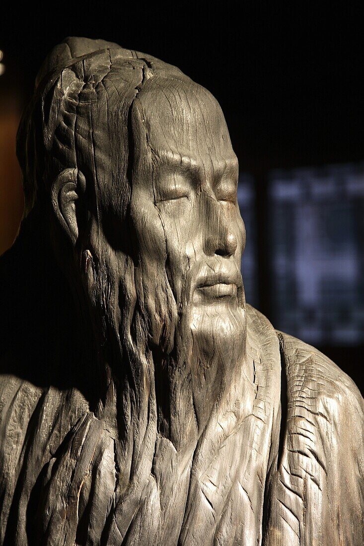 China, Jiangsu Province, Suzhou, Chinese Opera Museum, statue of Kunqu musician Wei Liangfu