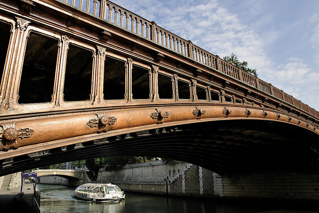 France, Paris, Pont au Double