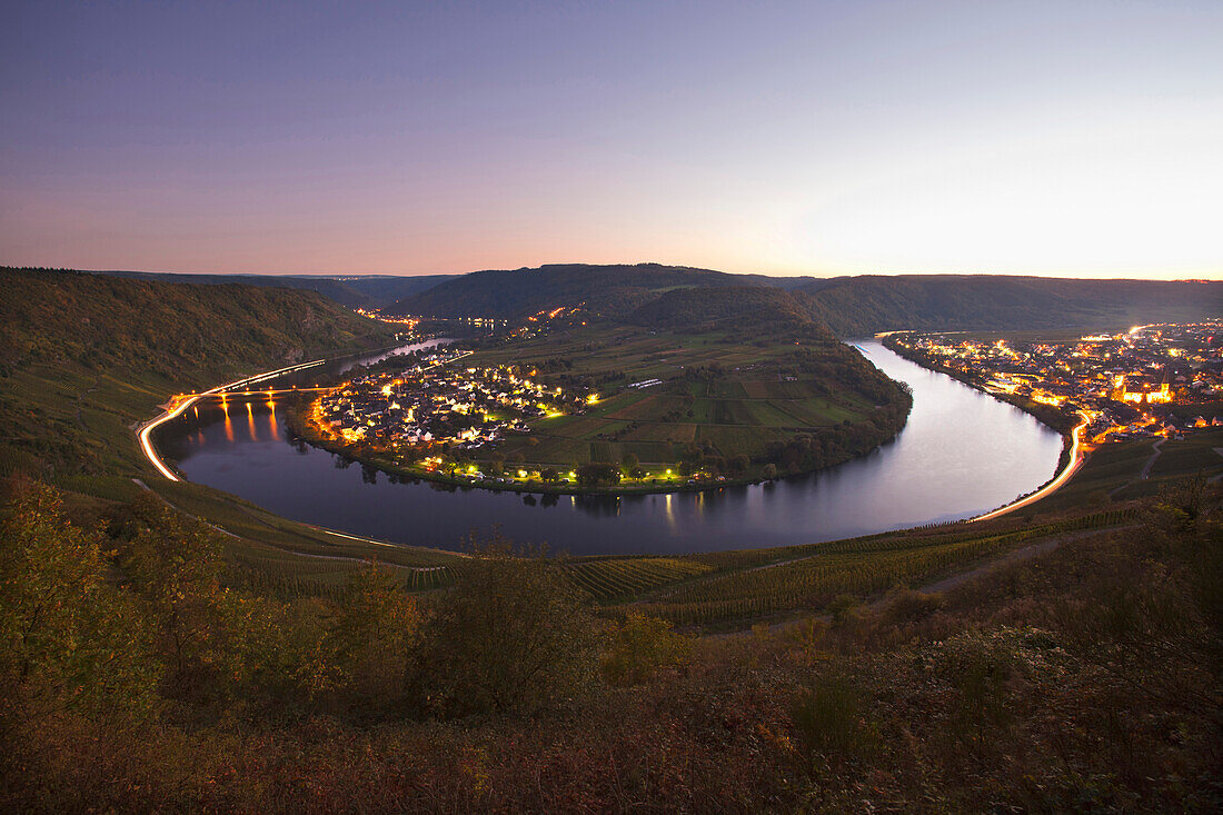 Moselle sinuosity near Kroev at dusk, Moselle river, Rhineland-Palatinate, Germany, Europe