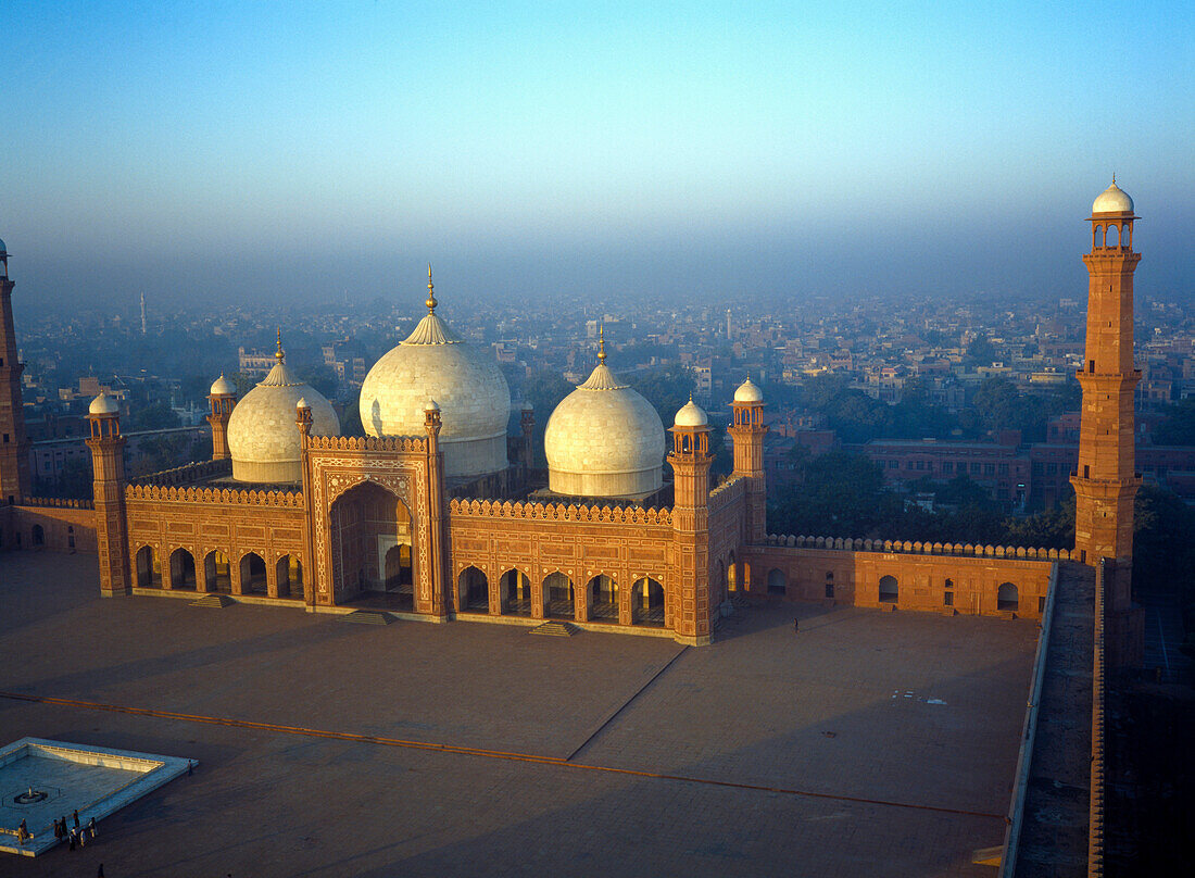 Aerial view of Badshahi Mosque at dusk, Lahore, Pakistan.