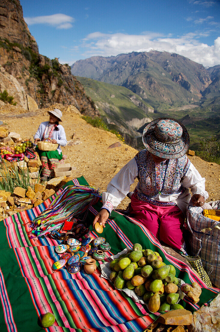 Handicraft and cactus fruit vendors at Colca Valley, Peru