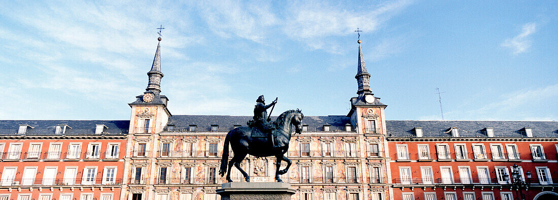 Building and statue in Plaza Major, Madrid, Spain