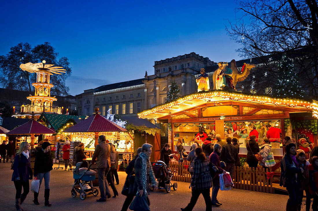 Weihnachtsmarkt, Karlsruhe, Baden-Württemberg, Deutschland