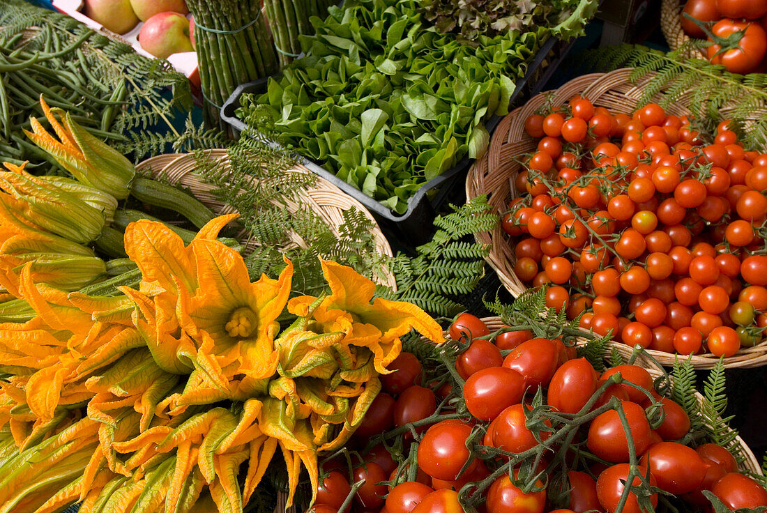 Vegetables for sale in the Campo de Fiori market, Rome, Italy, Europe