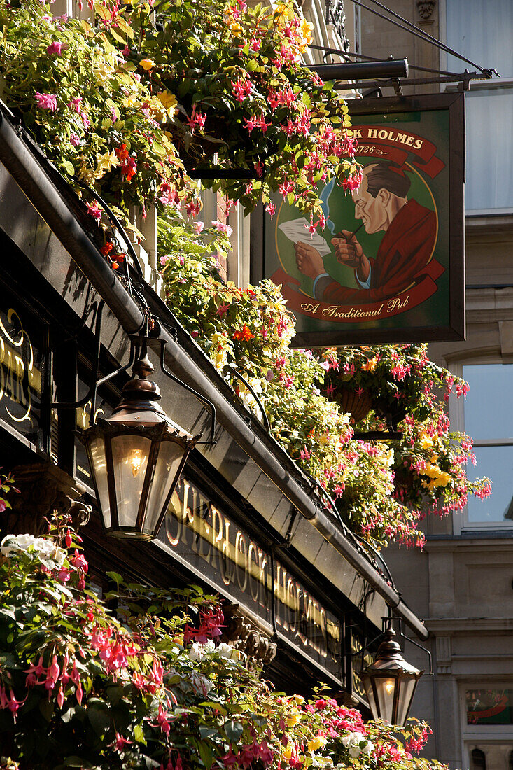 Sherlock Holmes Pub, London, England, UK