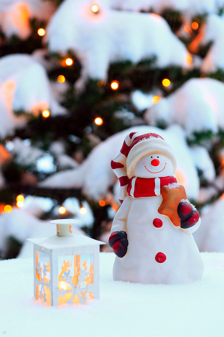 Decoration, Adornment, presents, treats, glitter, candles, lanterns, light, close_up, Packing, Jewellery, Snow, Snowman, Star, to stars, mood, fir_tree, Christmas decoration, Christmas, Christmas decoration, Christmas mood, winter, decorative, graphical, 
