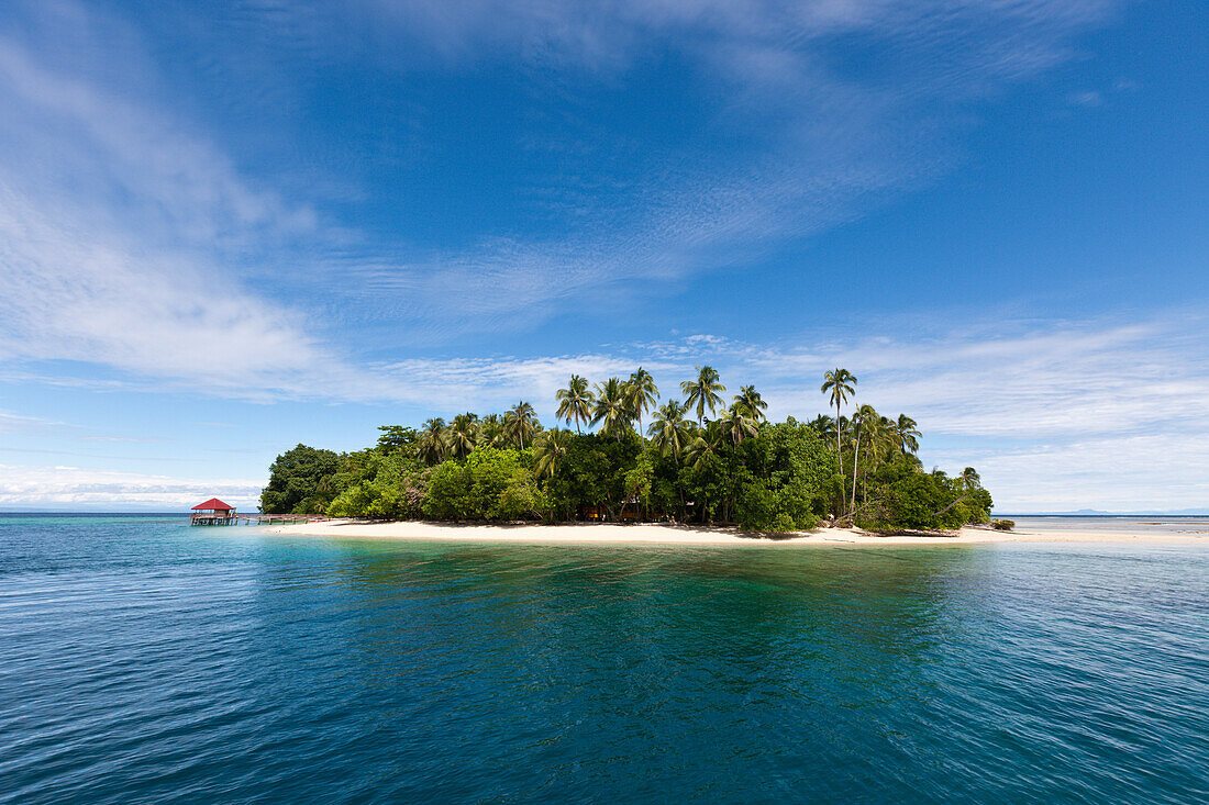 Insel Ahe in der Cenderawasih Bucht, West Papua, Indonesien