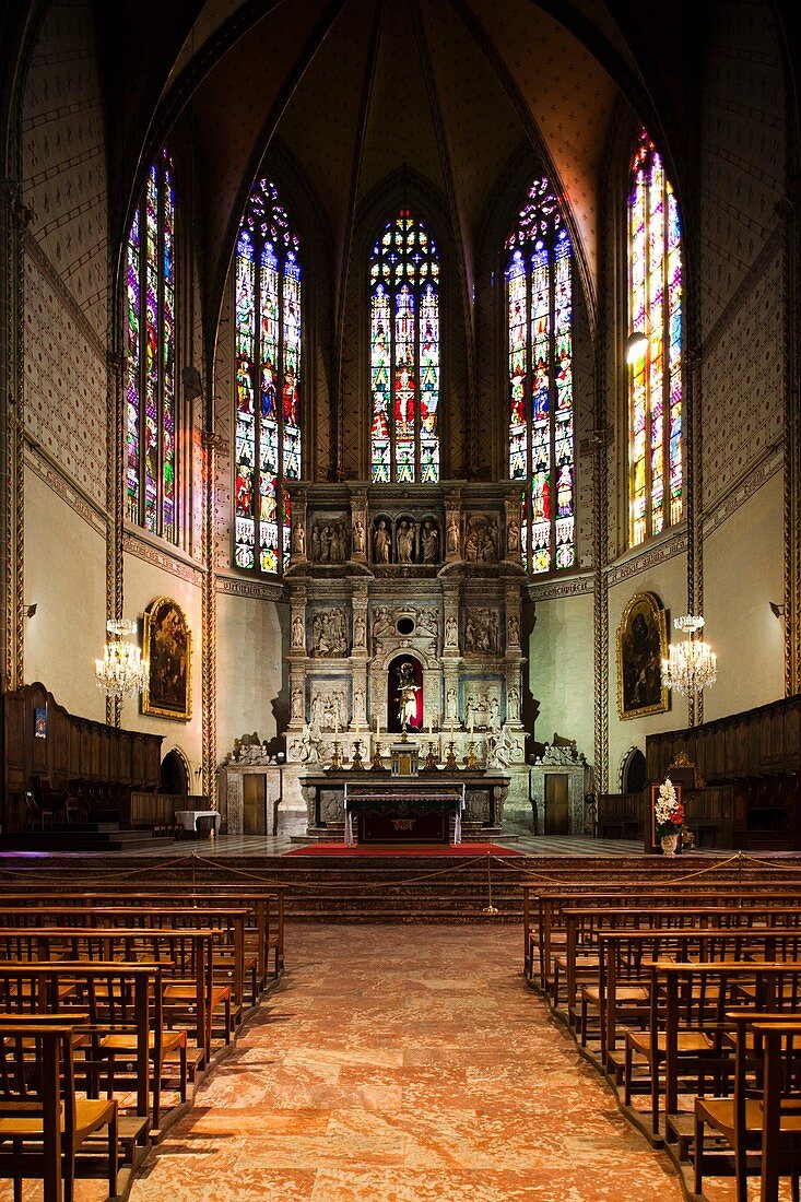 France, Languedoc-Roussillon, Pyrenees-Orientales Department, Perpignan, Cathedrale St-Jean, interior