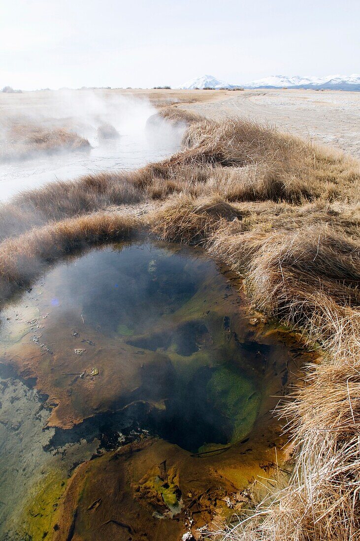 USA, Oregon, Borax Lake hot springs