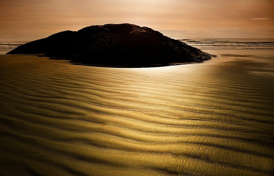 texture in sand on beach