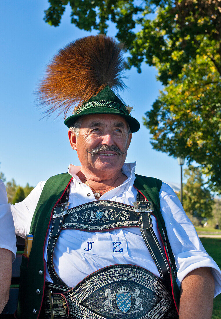 Man wearing traditional clohtes, Prien, lake Chiemsee, Chiemgau, Upper Bavaria, Germany
