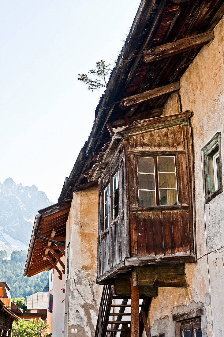 Bauernhaus in Bruneck, Pustertal, Südtirol, Italien