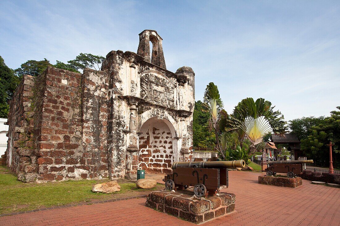 Malaysia Nov  2010, Melaka City, Portugese Porta de Santiago San James Fort Gate W H, XV Century