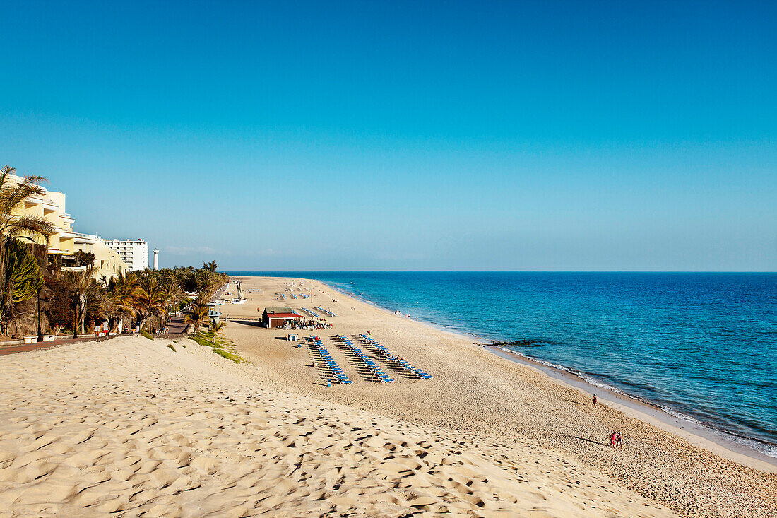 Strand und Promenade, Playa del Matorral, Morro Jable, Jandia Halbinsel, Fuerteventura, Kanarische Inseln, Spanien