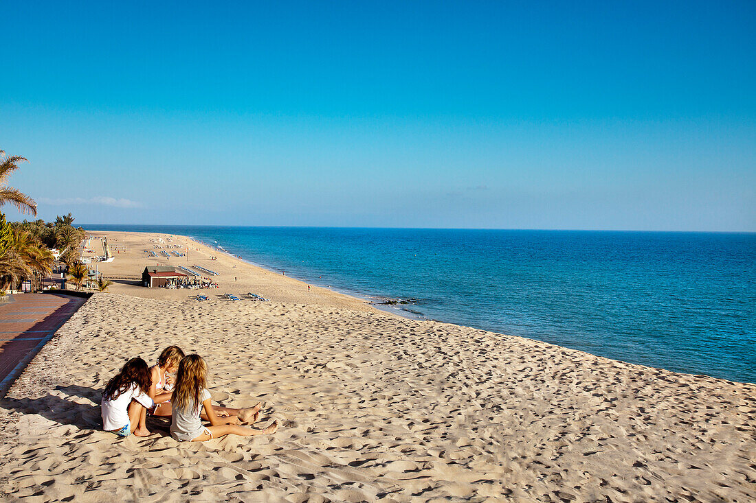 Strand und Promenade, Playa del Matorral, Morro Jable, Jandia Halbinsel, Fuerteventura, Kanarische Inseln, Spanien