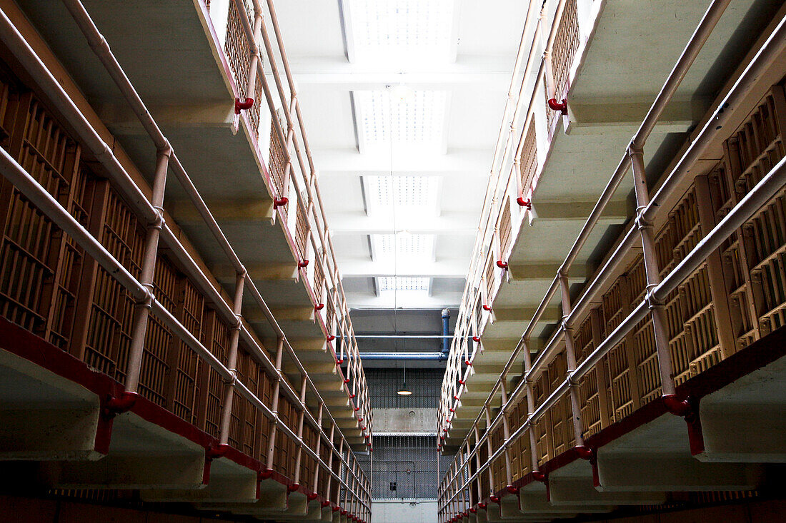 Innenansicht des Gefängnisses Alcatraz, San Francisco, Kalifornien, USA, Amerika
