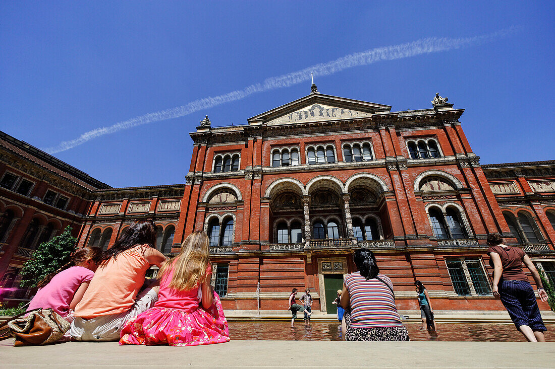 People at the John Madejski Garden in front of Victoria and Albert Museum, London, England, Great Britain, Europe
