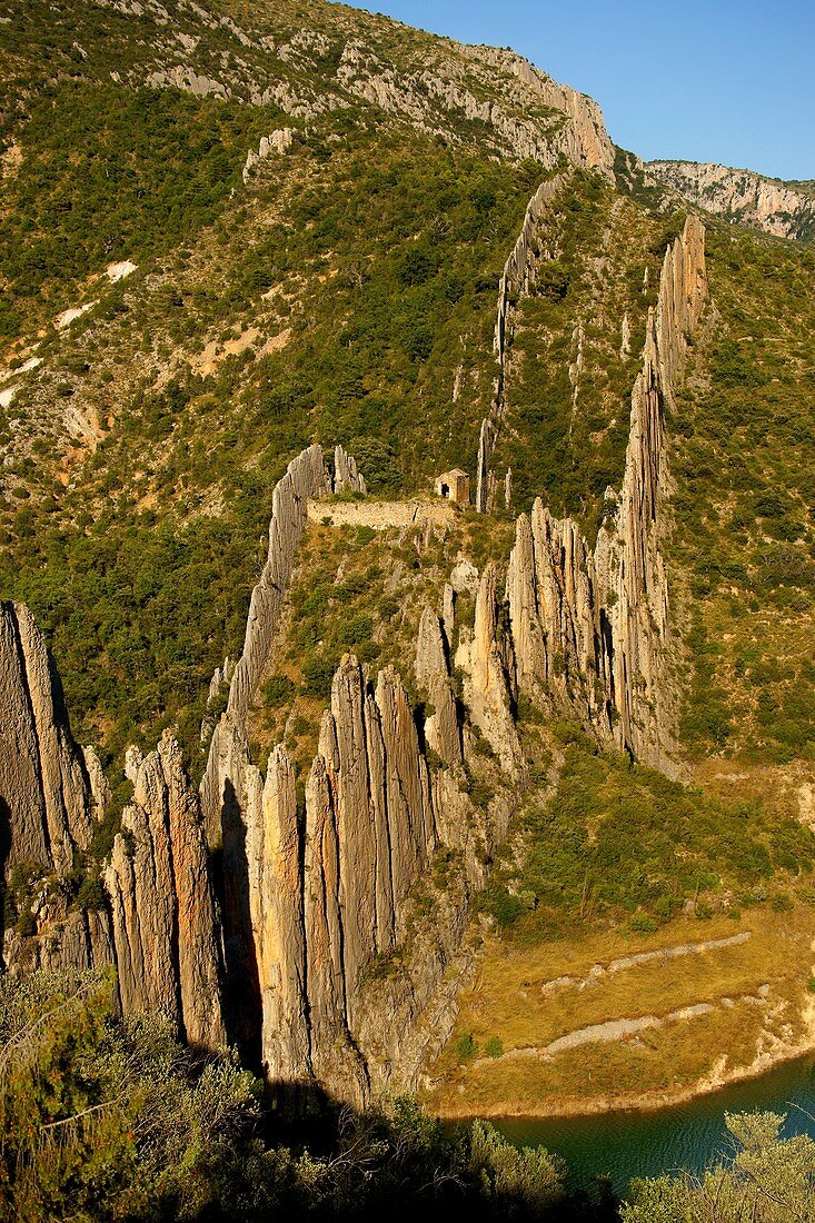 Romanische Einsiedelei von Sant Vicenç, Finestres XII. Jahrhundert, Montsec-Massiv Pyrenäen Aragonien Spanien