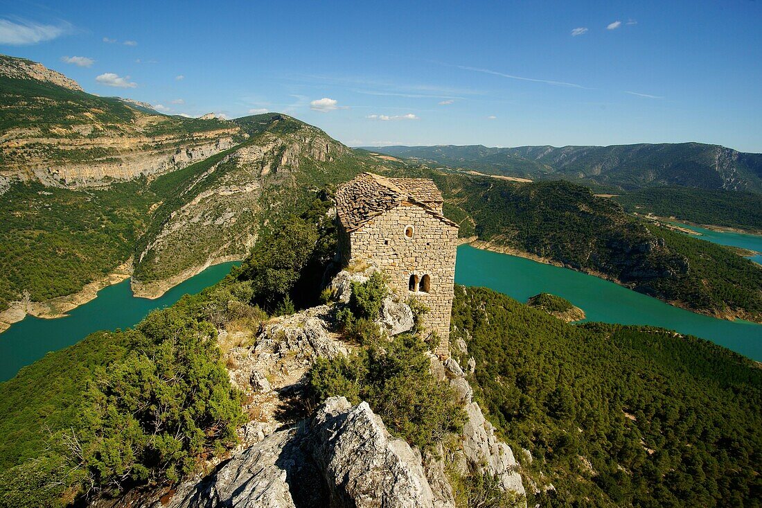 Romanische Kapelle der Heiligen Quiteria und Bonifacio, XI. Jahrhundert, Montsec-Massiv Huesca Aragon Pyrenäen Spanien