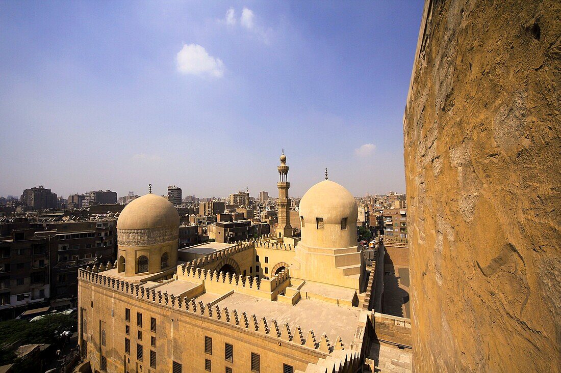 The Sarghatmish Madrasa (school) in Cairo, madrasa is located on Saliba Street just behind the Ahmed Ibn Tulun, Seif ad-Dim Sarghatmish was a Mamluk who´s who was originally acquired (Mamluks were by definition, slaves) by Sultan Al-Nasir Muhammad