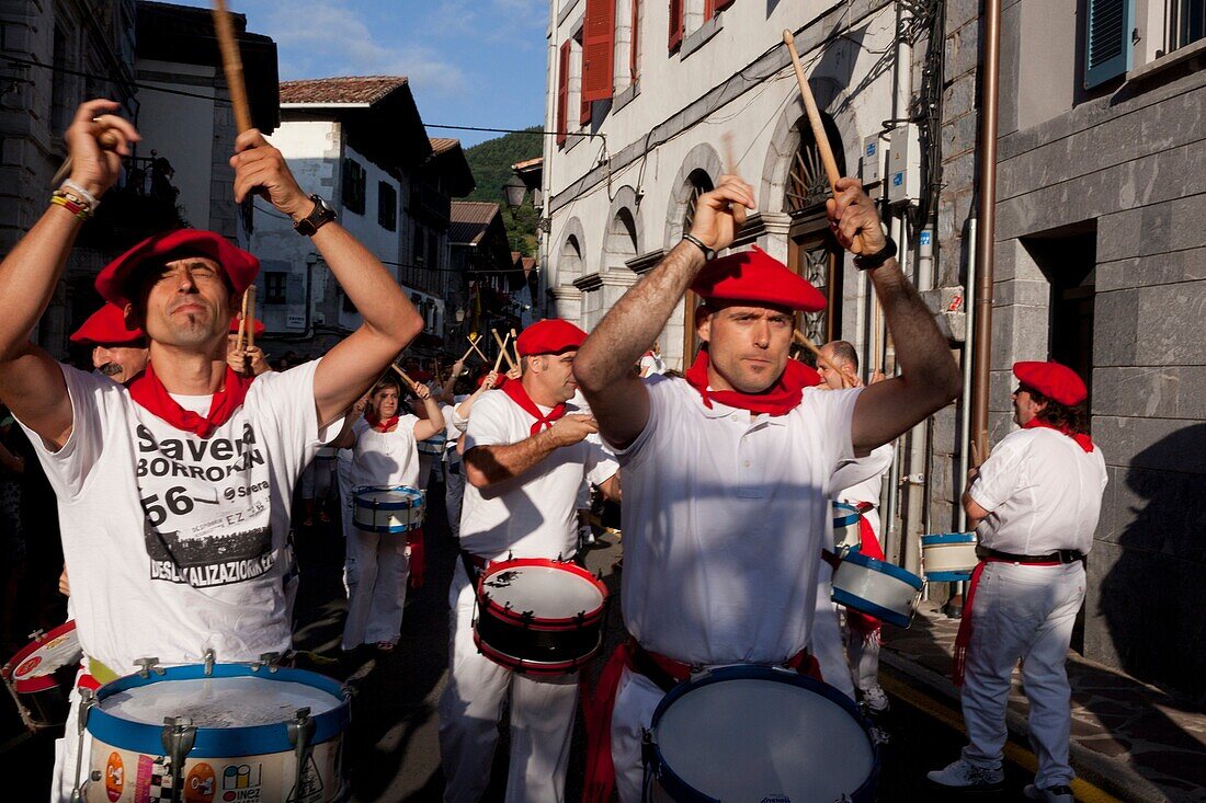 Festividad de San Fermin, Lesaka - Lesaca, Pirineo Navarro, Navarra.