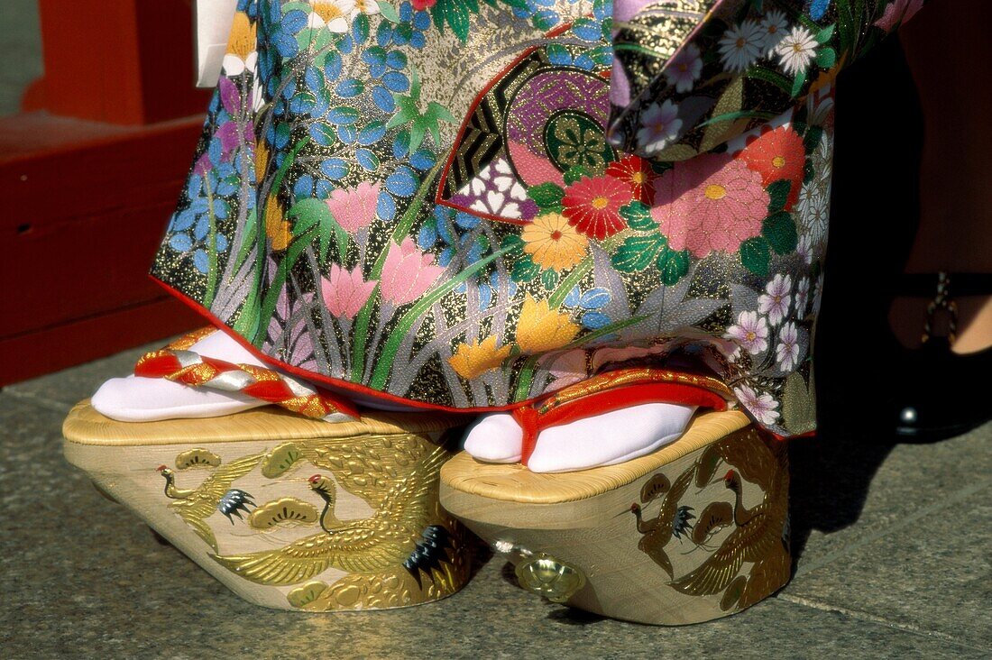 clogs, decorative, feet, geta, Japan, Asia, kimono, . Asia, Clogs, Decorative, Feet, Geta, Holiday, Japan, Kimono, Landmark, Ornate, Platform, Sandals, Shoes, Tourism, Tradition, Tra