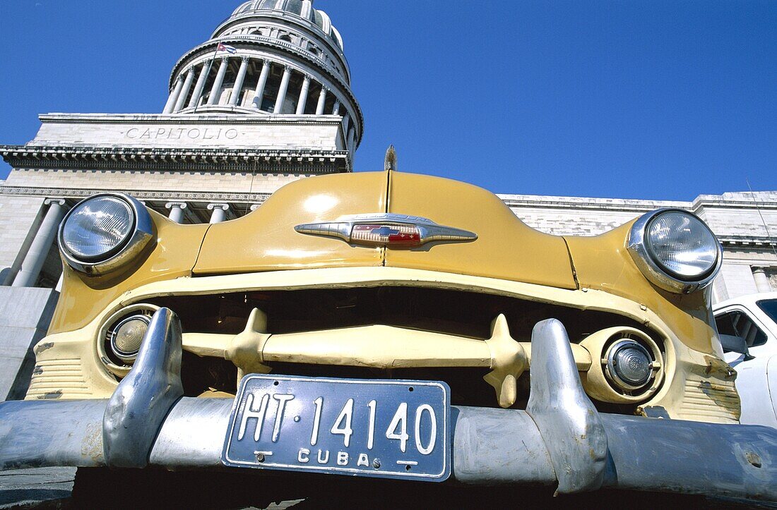 Capitol Building, Capitolio, Cuba, Habana, Havana, . Capitol building, Capitolio, Cuba, Habana, Havana, Holiday, Landmark, Tourism, Travel, Vacation, Vintage cars
